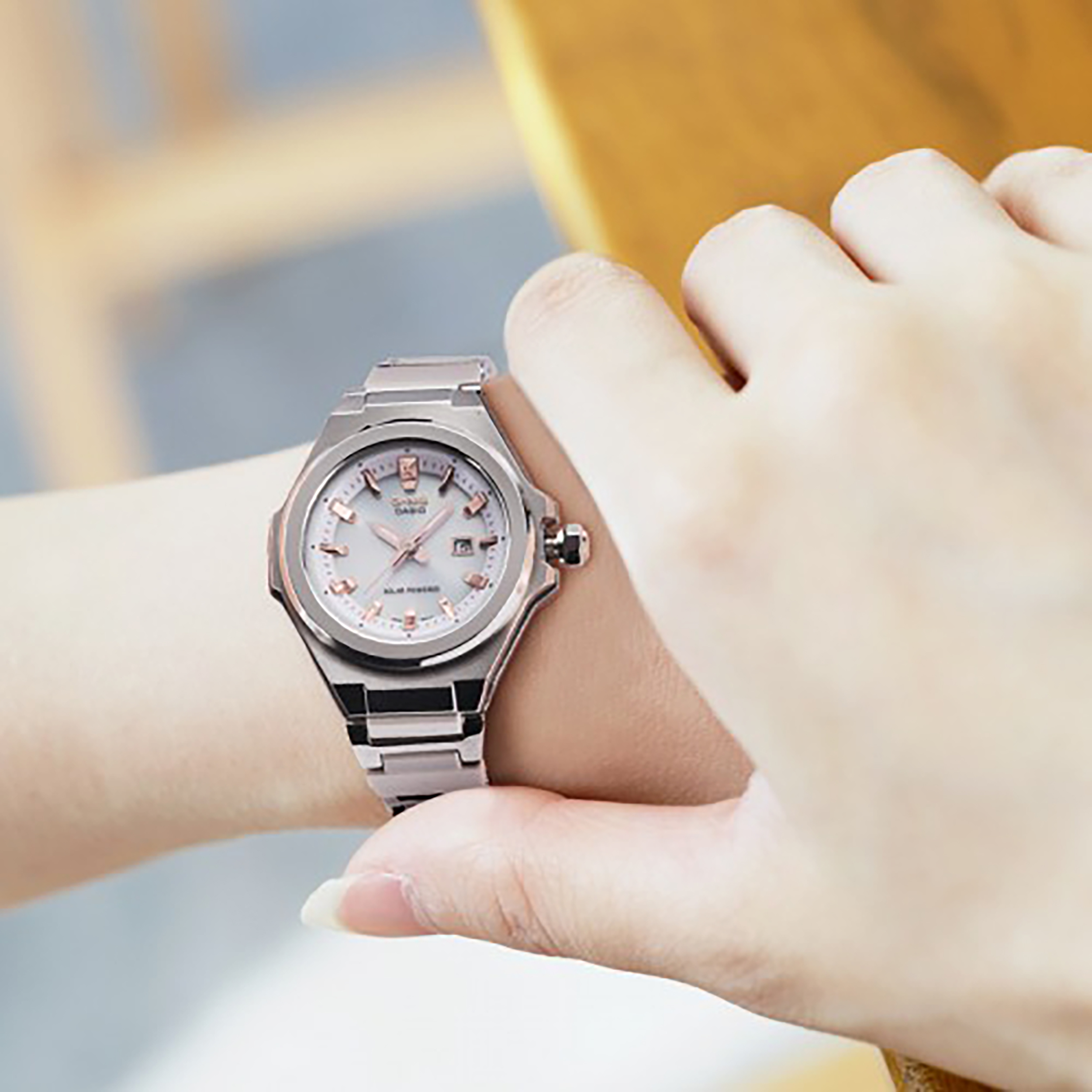 خرید                                      ساعت مچی عقربه ای زنانه کاسیو مدل MSG-S500CD-7ADR