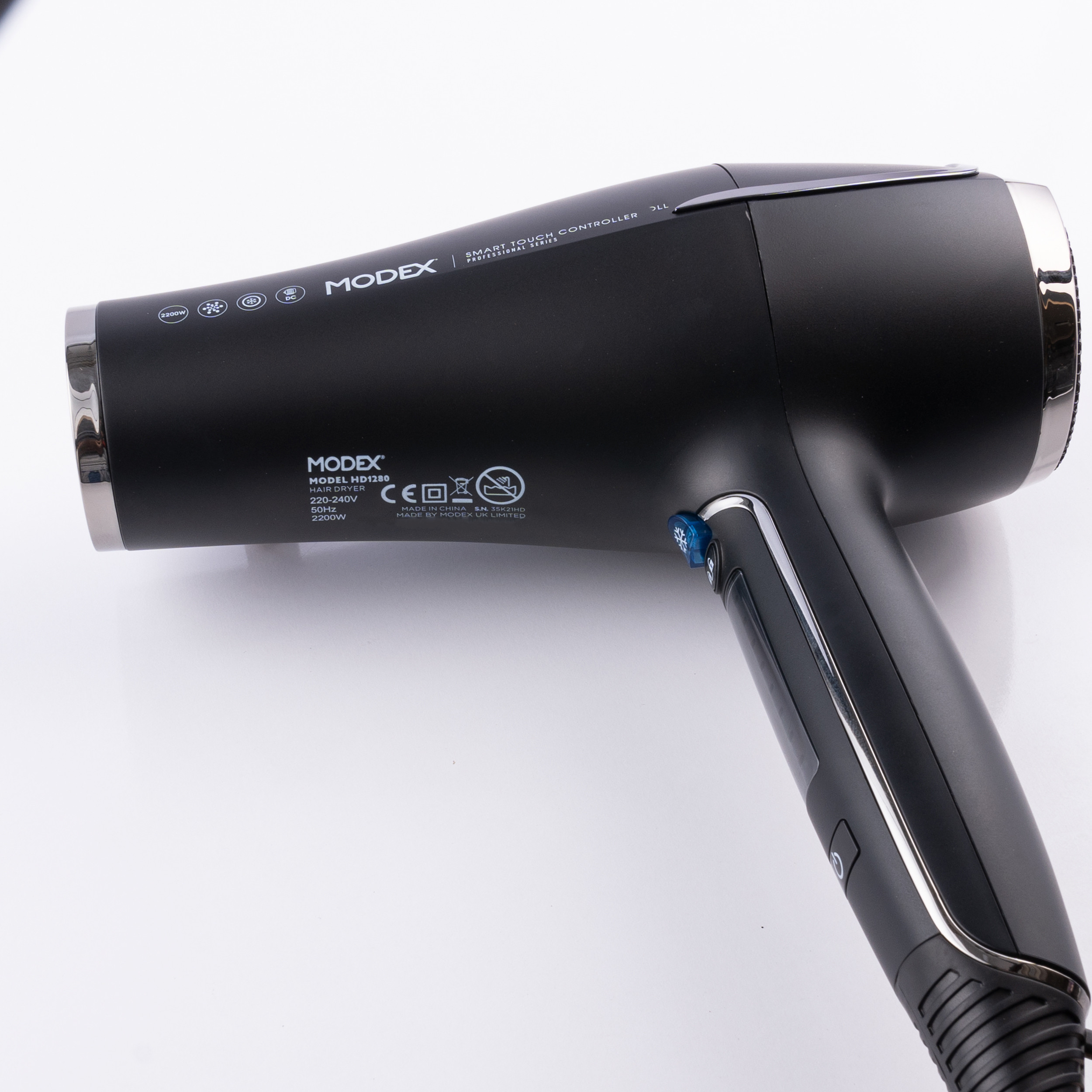 سشوار حرفه ای مودکس مدل HD1280 سشوار حرفه ای مودکس مدل HD1280