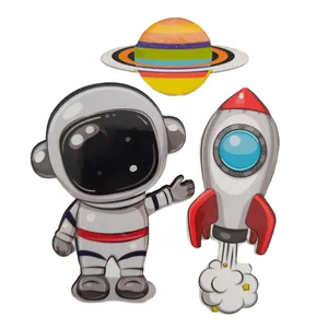 تاپر تزیین کیک مدل فضانورد مجموعه 3 عددی