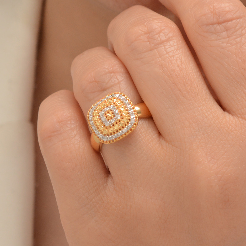 انگشتر طلا 18 عیار زنانه طلای مستجابی مدل آوا مربعی کد 55