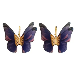 گوشواره طلا 18 عیار زنانه  گالری یارطلا مدل پروانه AGP38