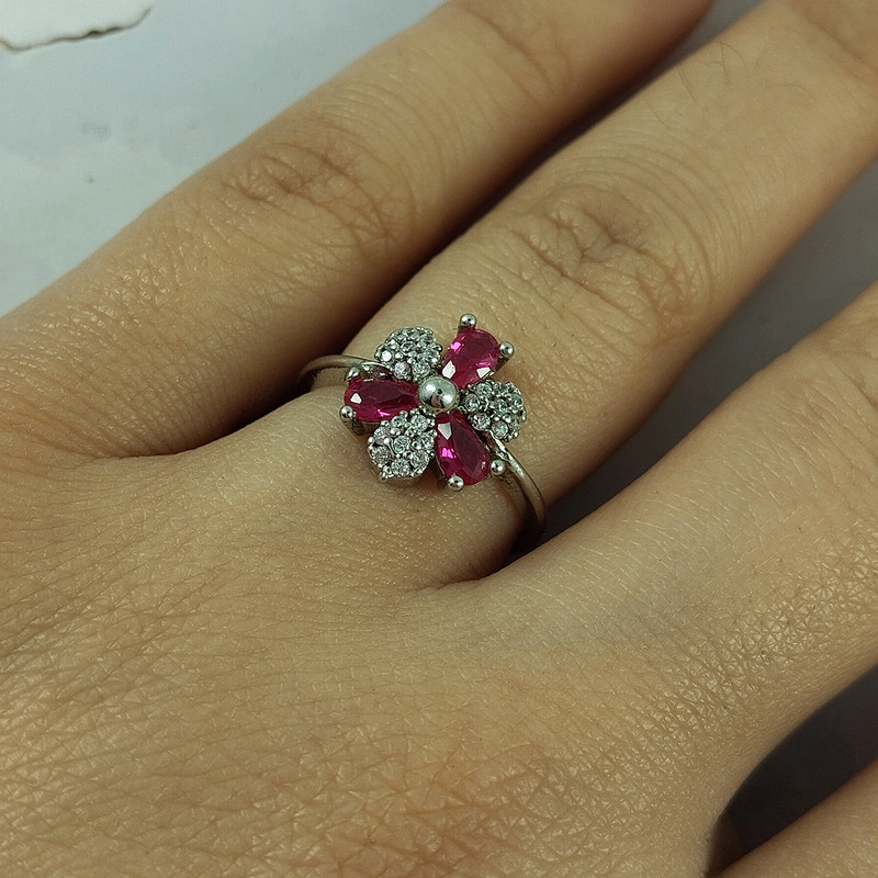 انگشتر نقره زنانه سلین کالا مدل یاقوت سرخ کد 43