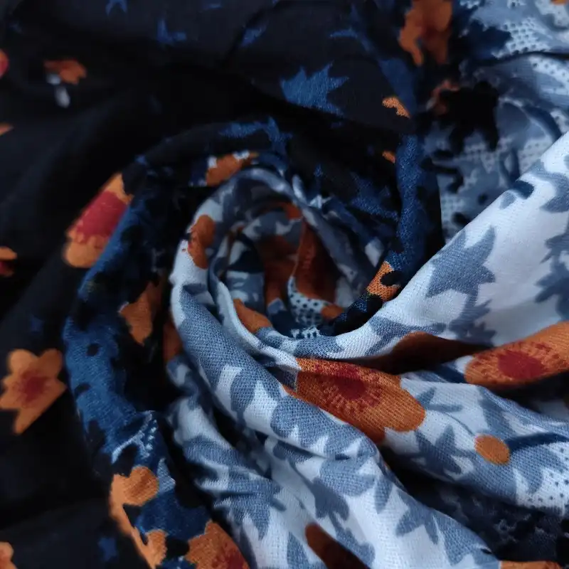 دامن چیندار زنانه مدل سلین کد 09 رنگ مشکی