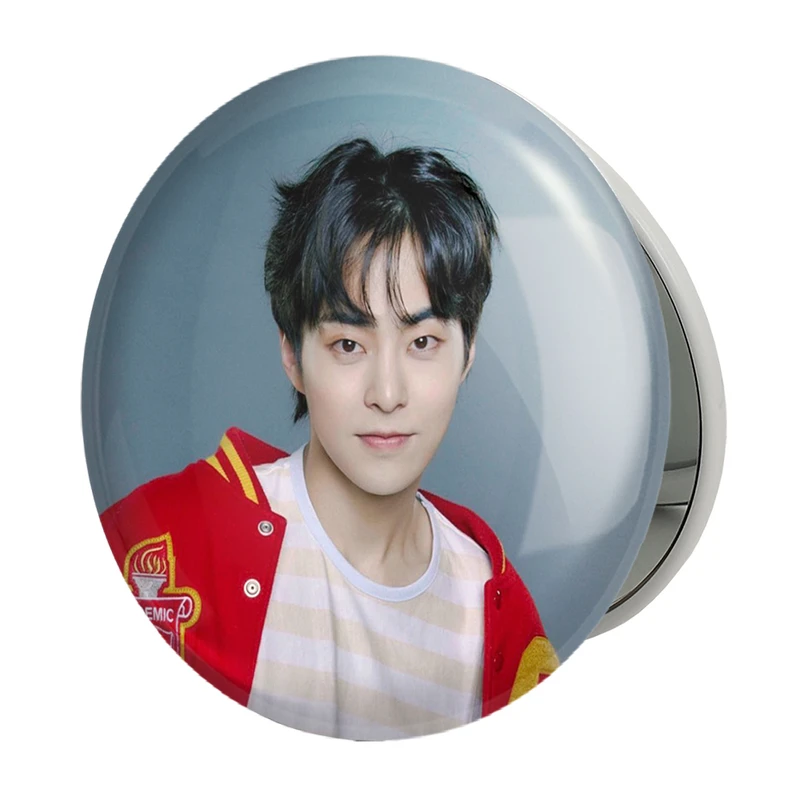 آینه جیبی خندالو طرح شیومین گروه اکسو EXO مدل تاشو کد 13508 