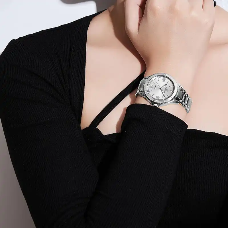 ساعت مچی عقربه ای زنانه نیوی فورس مدل NF5022