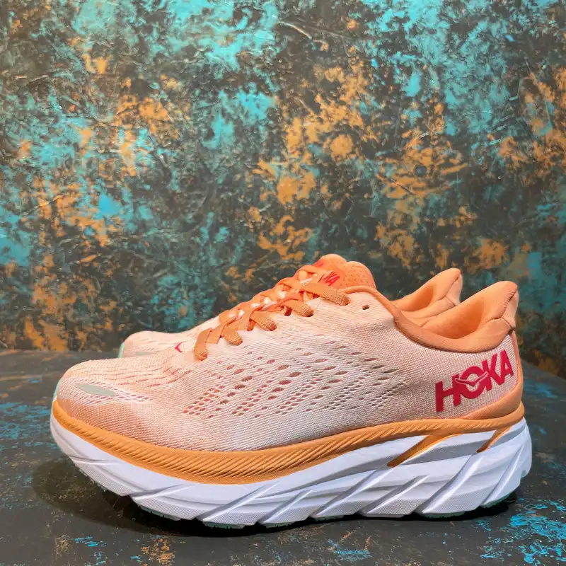 کفش مخصوص دویدن مدل   CLIFTON 8 GOL-132001001