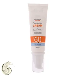 کرم ضد آفتاب بی‌رنگ صورت ثمین SPF 50 مدل Fusion Water ‌محافظ UVA ، UVB مناسب برای پوست چرب حجم 50 میلی لیتر