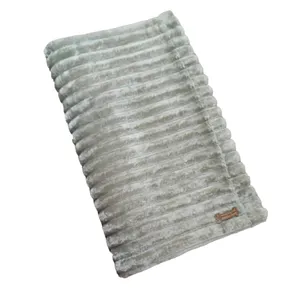 پتو سگ و گربه کد 009 سایز 100x80 سانتی متر