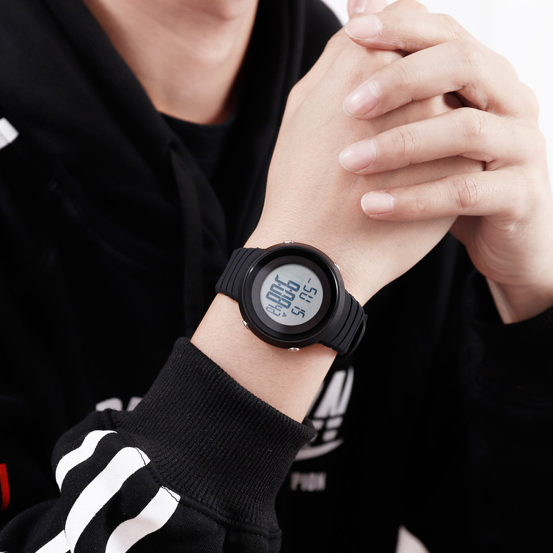 ساعت مچی دیجیتال اسکمی مدل 1507B ساعت مچی دیجیتال اسکمی مدل 1507B