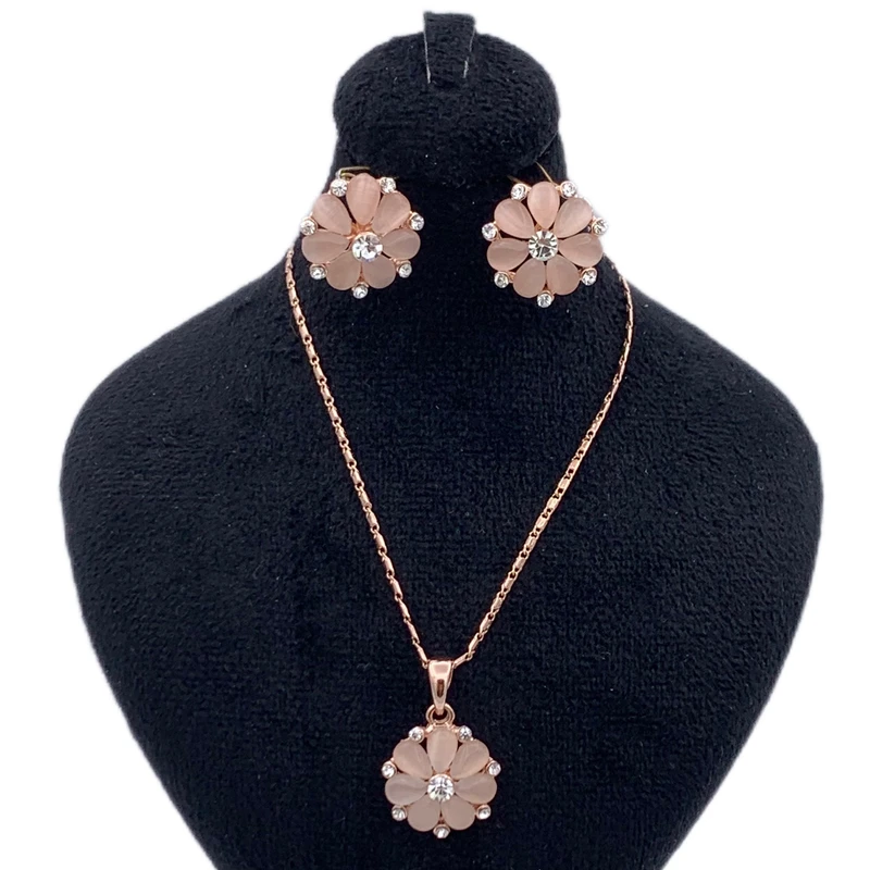 نیم ست زنانه کلیو مدل شکوفه KYSETNIM037