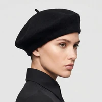 کلاه برت&nbsp;مدل&nbsp;LUXE_2023&nbsp;طرح فرانسوی