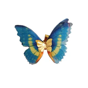 آویز گردنبند طلا 18 عیار زنانه مدل پروانه کد 180