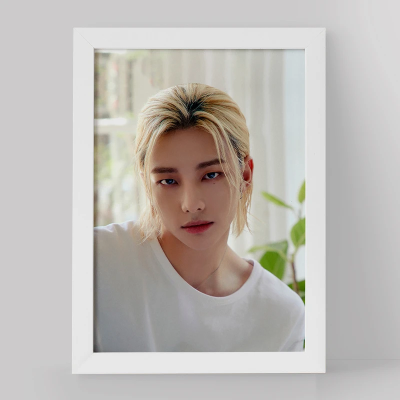 تابلو خندالو مدل هیونجین گروه استری کیدز Stary Kids کد 16942