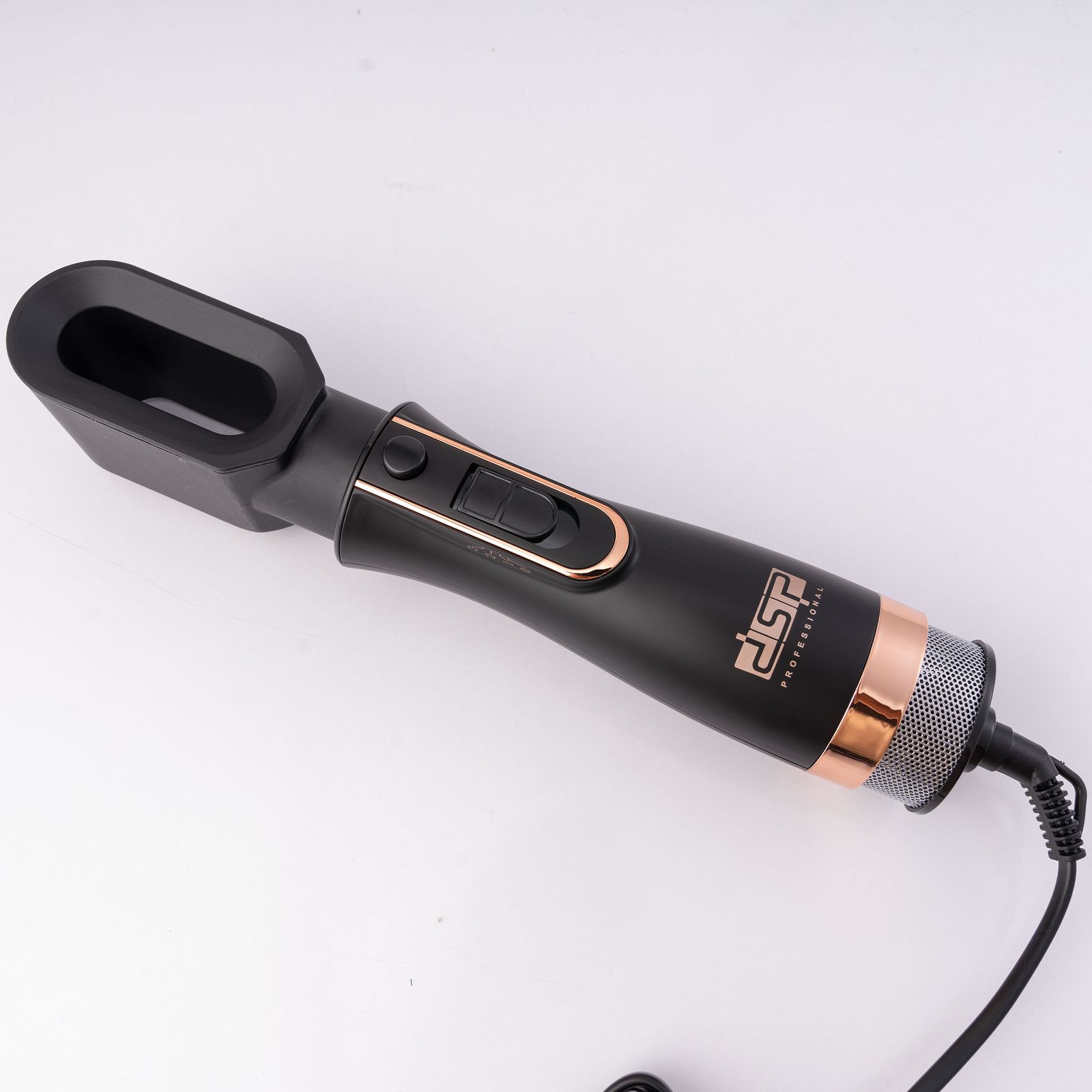 سشوار برس‌دار حالت دهنده حرفه‌ای دی اس پی مدل 50172، موتور DC با توان مصرفی 800 وات، دارای قابلیت باد سرد، فناوری تولید یون، با حالت صاف‌کننده، حجم‌دهنده و فرکننده، تنظیم حرارت 2 حالته و کنترل سرعت 2 حالته، به همراه 6 سری -  - 6