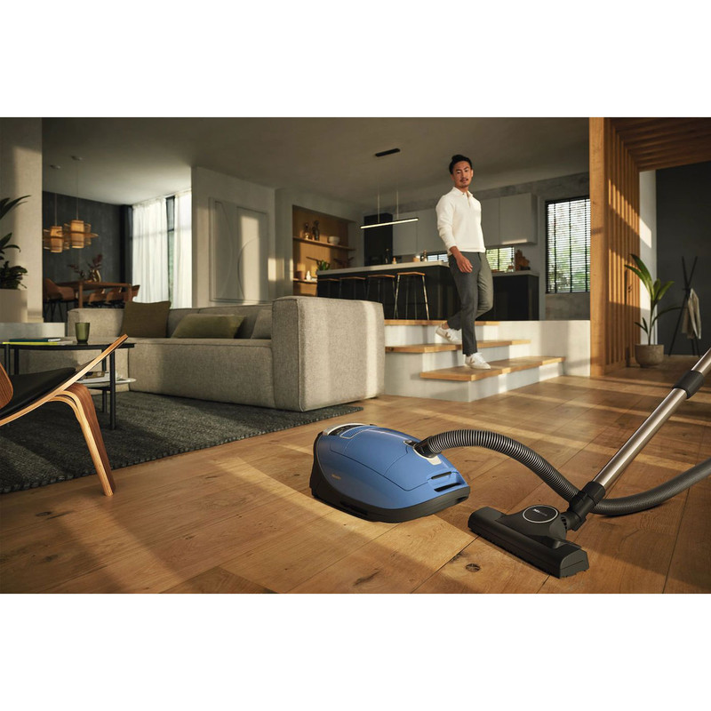 جاروبرقی میله مدل C3 Allergy PowerLine SGFF5