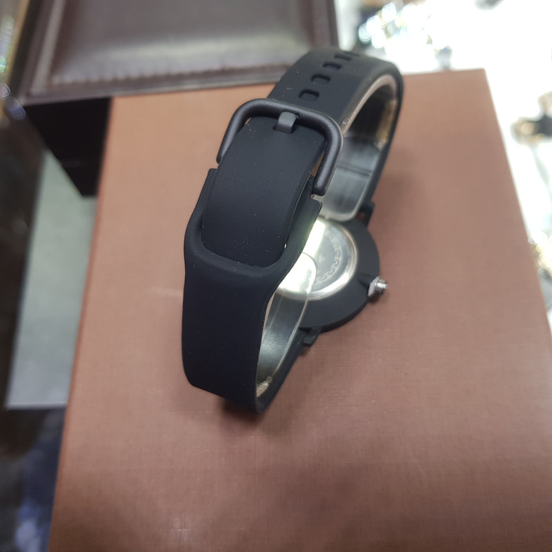 ساعت مچی عقربه ای مدل 88te03