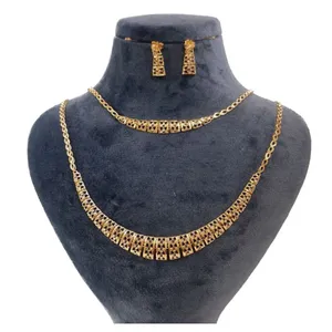 نیم ست طلا 18 عیار زنانه گالری یارطلا مدل تراش ملانیا کد SR165-G