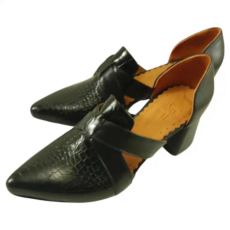 کفش زنانه مدل چرم طبیعی کد 687