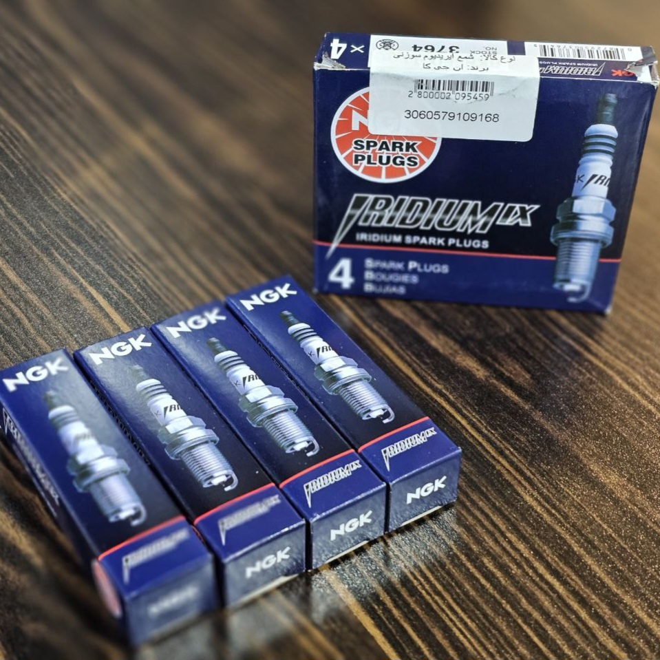 شمع خودرو ان جی کی مدل BKR6EIX - 3764 HQ بسته 4 عددی