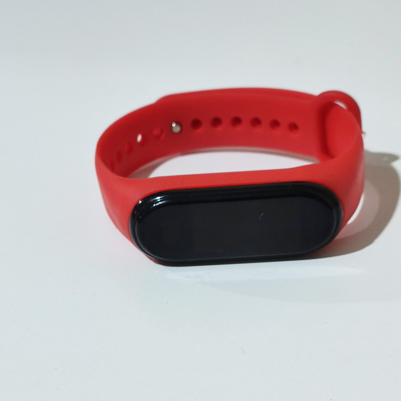 ساعت مچی دیجیتال مدل OP 1400 ساعت مچی دیجیتال مدل OP 1400