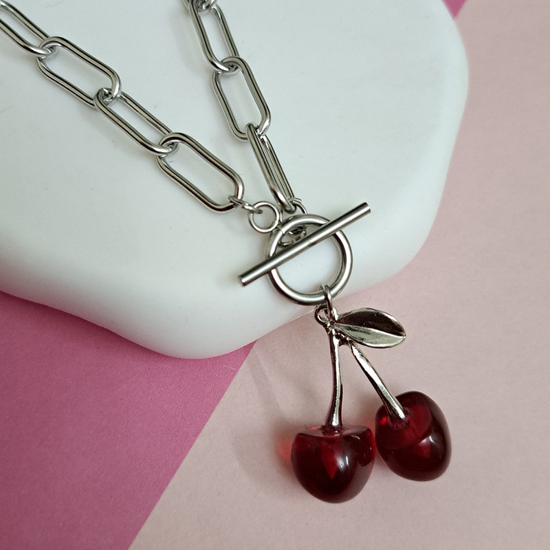 گردنبند دخترانه مدل گیلاس قفل تی گردنبند دخترانه مدل گیلاس قفل تی