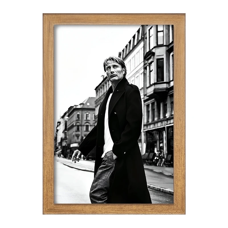 تابلو خندالو مدل مادز میکلسن کد F7453