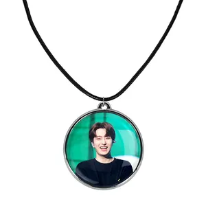 گردنبند خندالو مدل یونگجه گروه گات سون GOT7 کد 2100121004