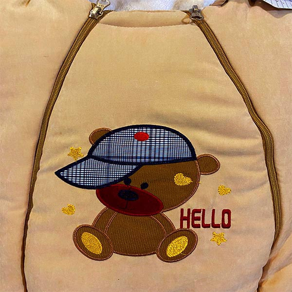 سرهمی نوزادی مدل Hello رنگ نخودی سرهمی نوزادی مدل Hello رنگ نخودی