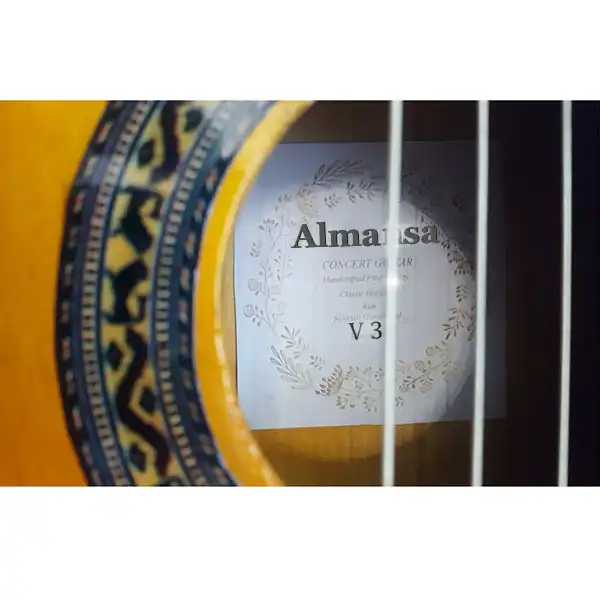 گیتار آلمانسا مدل V3