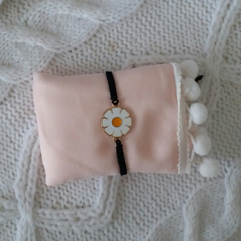دستبند دخترانه مدل گل بابونه NA155 دستبند دخترانه مدل گل بابونه NA155