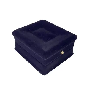 جعبه جواهرات مدل فلوکی کد NG9368