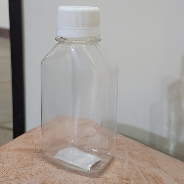 بطری مینیاتور پلاست مدل دارویی-روغنی کد 20-P01 بسته 20 عددی بطری مینیاتور پلاست مدل دارویی-روغنی کد 20-P01 بسته 20 عددی