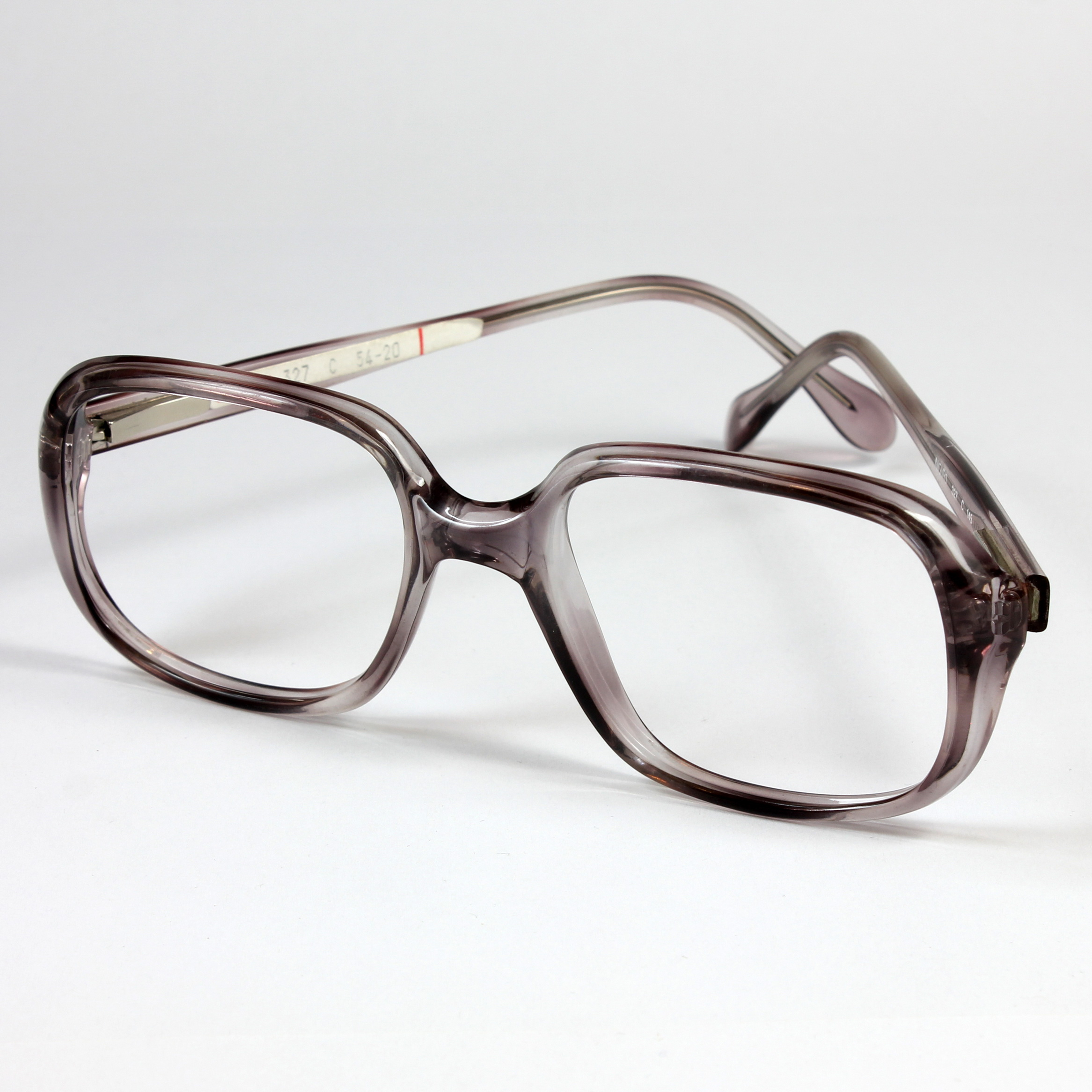 فریم عینک طبی نیگورا مدل 327