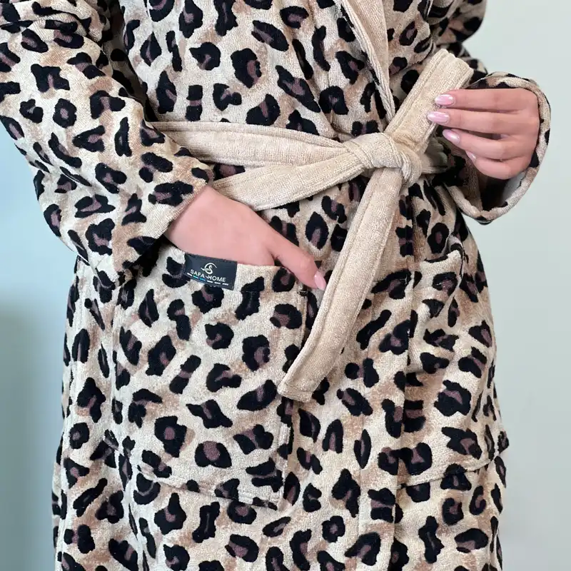 حوله پالتویی صفاهوم مدل پلنگی سایز 125