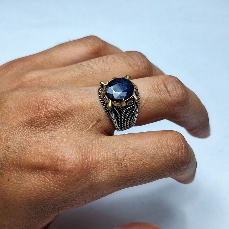 انگشتر نقره مردانه مدل یاقوت کبود رکاب دراگون