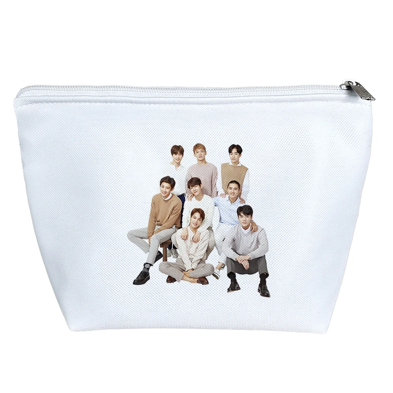 کیف لوازم آرایش دخترانه خندالو مدل گروه موسیقی اکسوEXO کد 1199