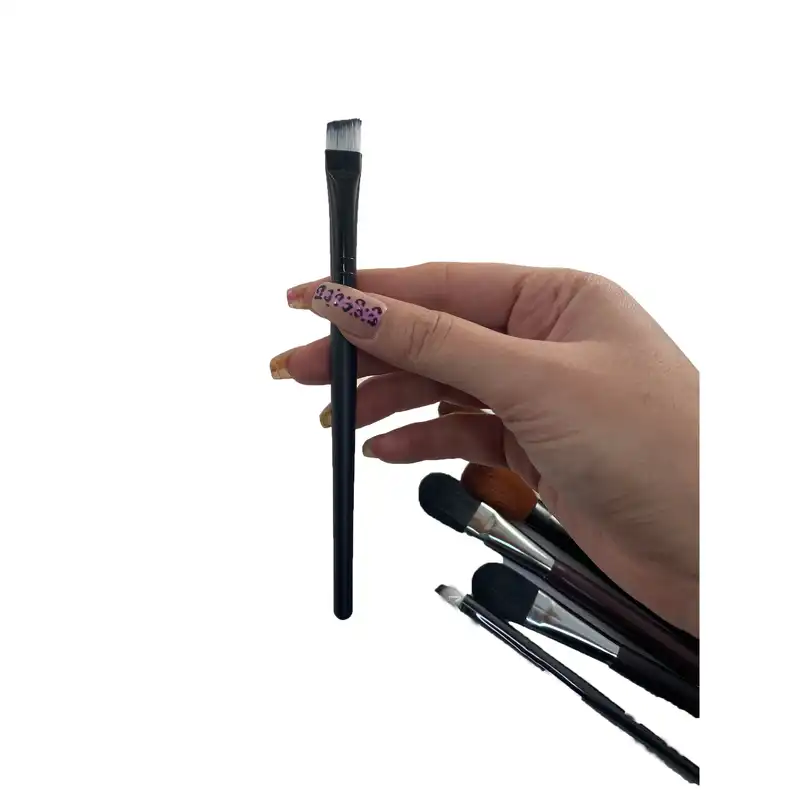 برس آرایشی مدل H02