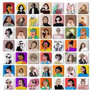 مگنت خندالو طرح زنان قوی Girl Power مدل مربعی کد 134 مجموعه 49 عددی