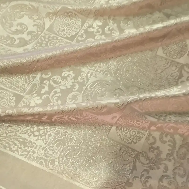 روسری زنانه توتو مدل 9000