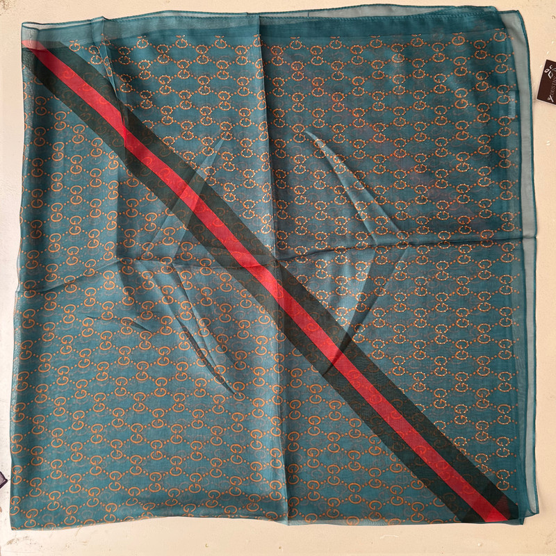 روسری زنانه مدل حریر ابرشیم زنجیری کد 2