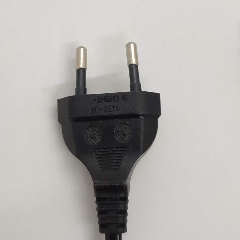 کابل برق دو پین آی شنگ مدل SP 021A 1