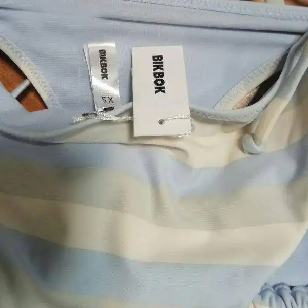 مایو زنانه بیک بوک مدل B01