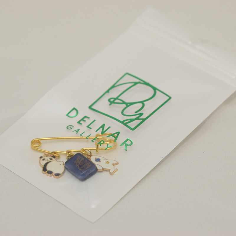 سنجاق سینه دخترانه دلنار گالری مدل و ان یکاد و پاندا و فضاپیما