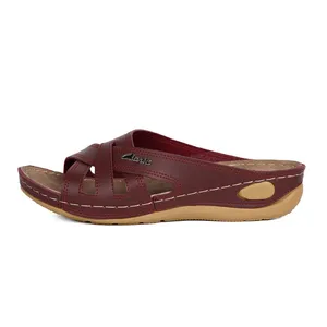 دمپایی زنانه مدل کیانا