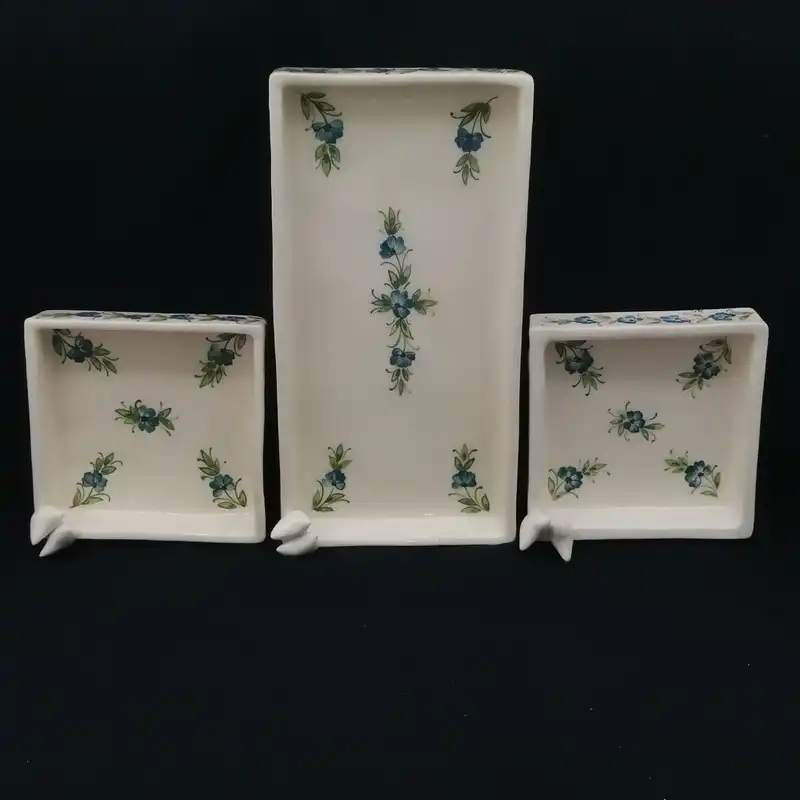 شیرینی خوری سرامیکی هیوا طرح میخک کد 10919032 مجموعه 3عددی