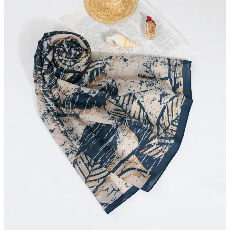 شال زنانه مدل نخی مزونی طرح برگ کد ana-2320