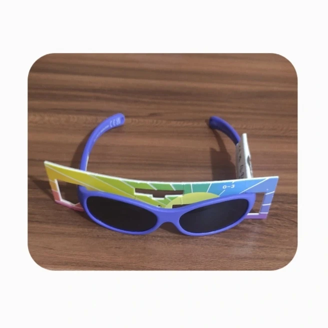 عکس شماره 4 : عینک آفتابی پسرانه مدل 19284368
