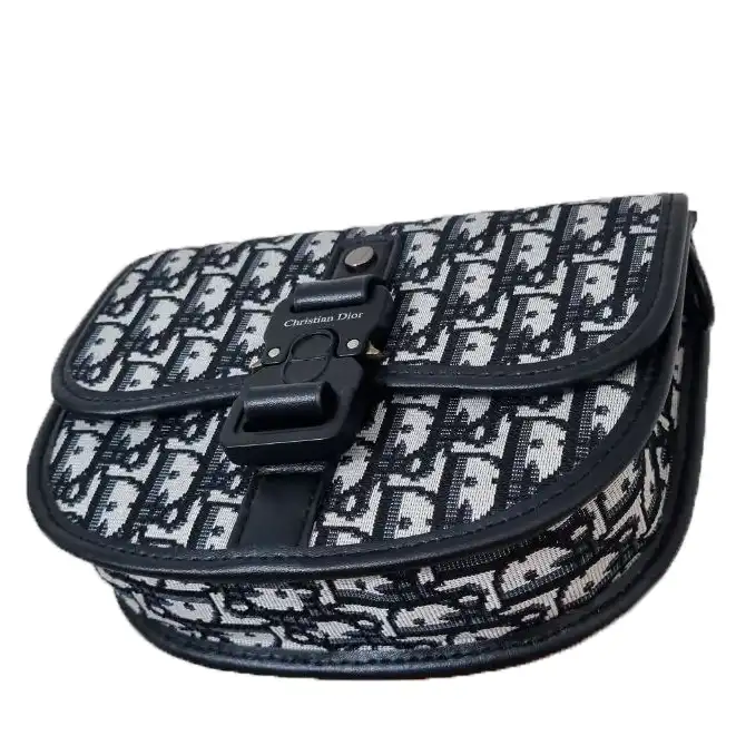 کیف دوشی زنانه مدل Delight