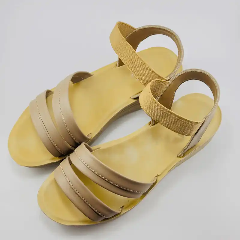 صندل زنانه مدل رکابدار چرمی