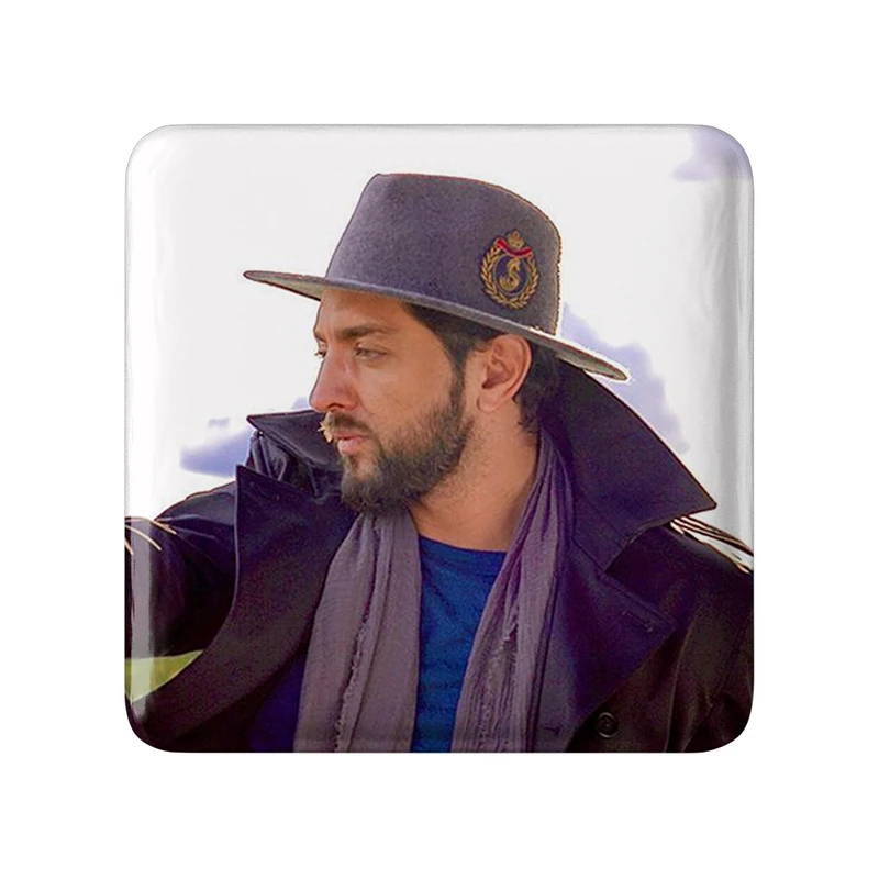  مگنت خندالو طرح بهرام رادان کد 10443